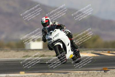 media/Oct-26-2025-Race Pace (Sun) [[c1447ca738]]/Non Verified (1st 20 Minutes of every Hour)/4-Turn 14 (1110am)/